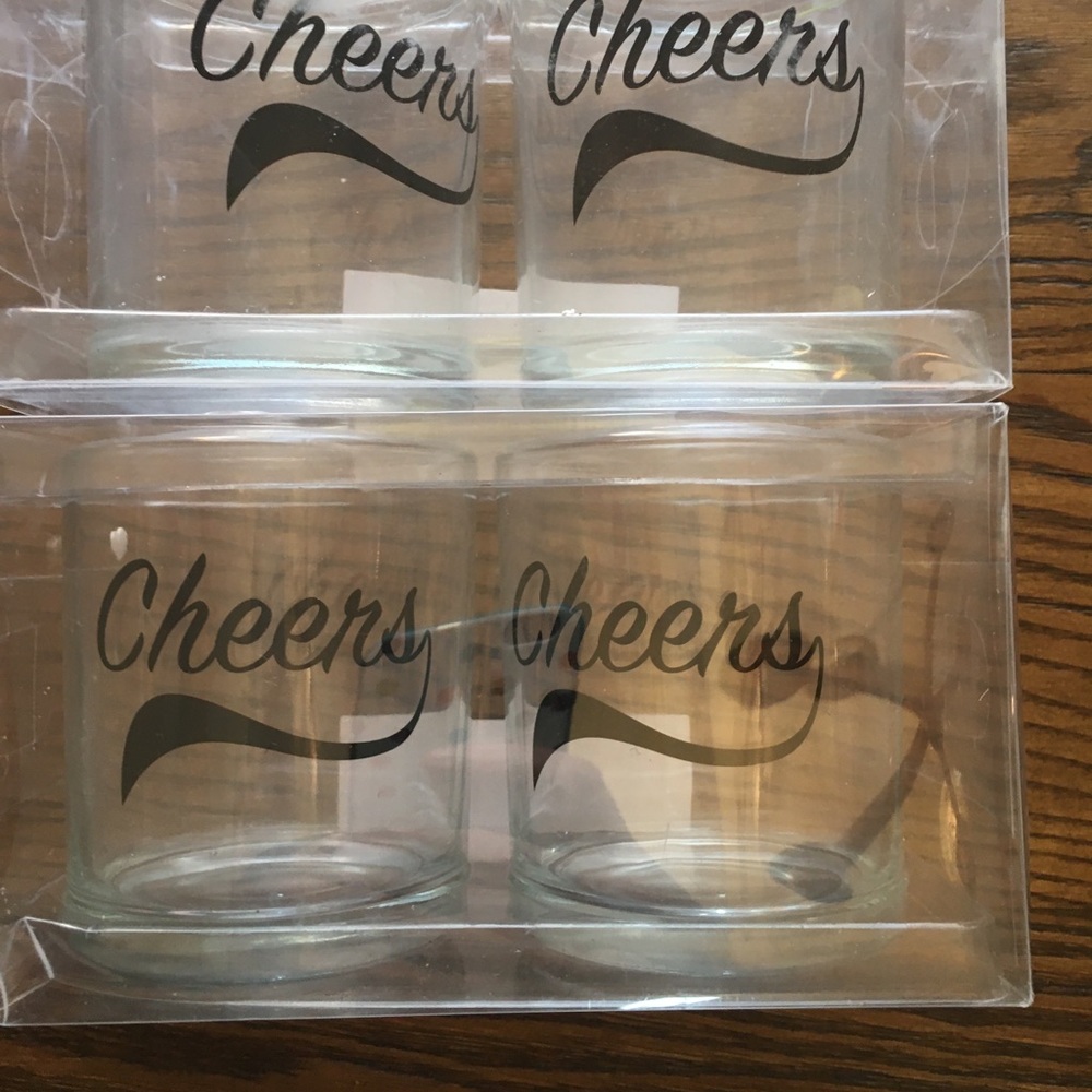 NWT set of 4 “cheers” cocktail glasses